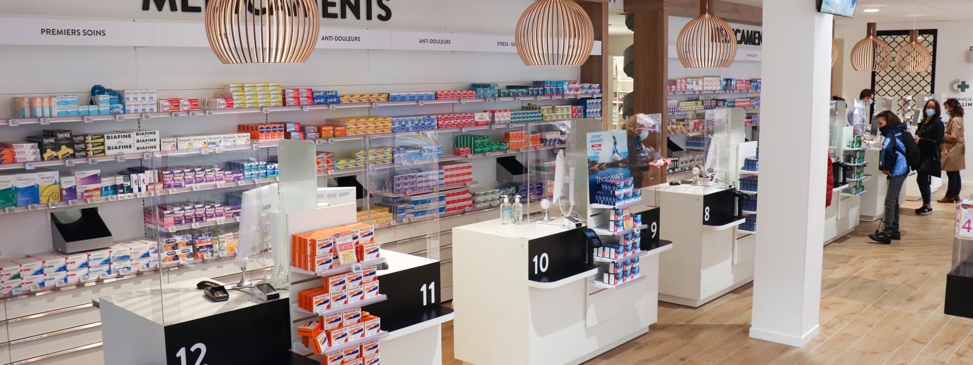 PHARMACIE DES CÂLINS - comptoirs