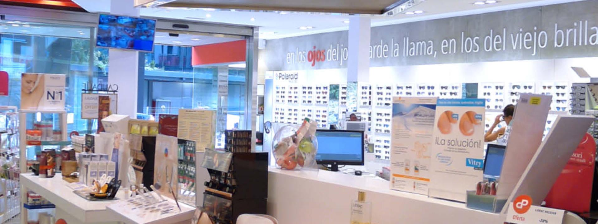 PHARMACIE ET OPTIQUE DEL PONT