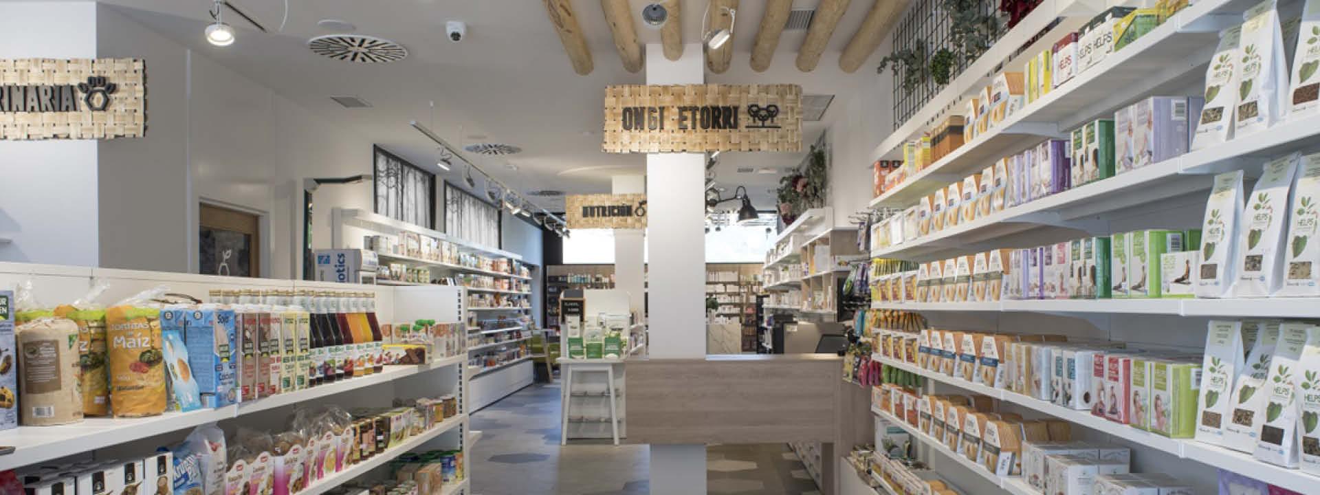 FARMACIA Y ÓPTICA GOLZARRI