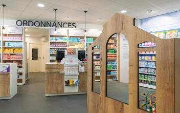 Comptoir et espace enfant