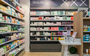 Pharmacie des Halles gondoles et feelo