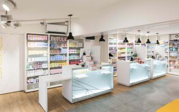 Pharmacie BECHIEAU - comptoir