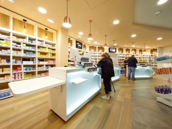 PHARMACIE LOTHAIRE - comptoirs