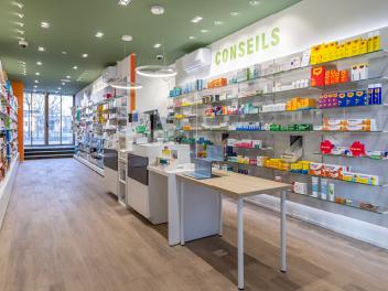 Comptoirs pharmacie Gare Chêne-Bourg