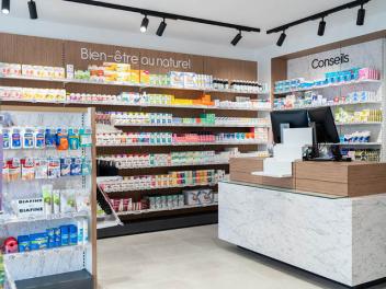 PHARMACIE DES CHARENTES - comptoirs
