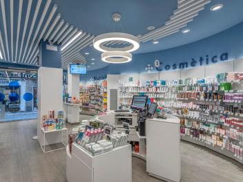 PHARMACIE PILAR FONT - “SITGES CENTRE”