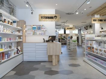 PHARMACIE ET OPTIQUE GOLZARRI
