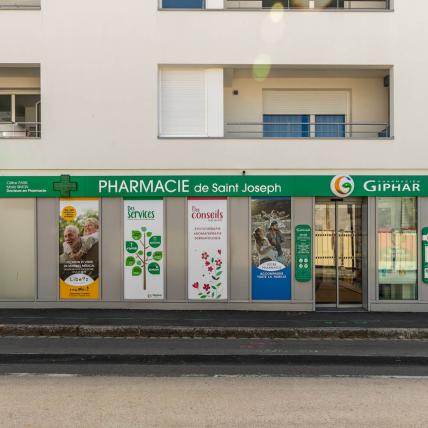 PHARMACIE DE SAINT JOSEPH - façade
