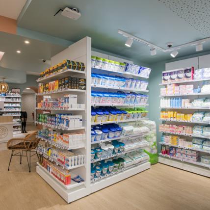 PHARMACIE CARRIÈRE