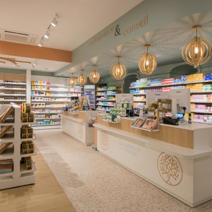PHARMACIE CARRIÈRE