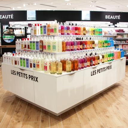 PHARMACIE DES CÂLINS - ilot central