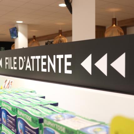 PHARMACIE DES CÂLINS