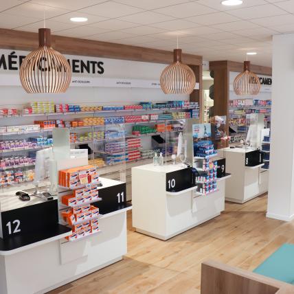 PHARMACIE DES CÂLINS - comptoirs