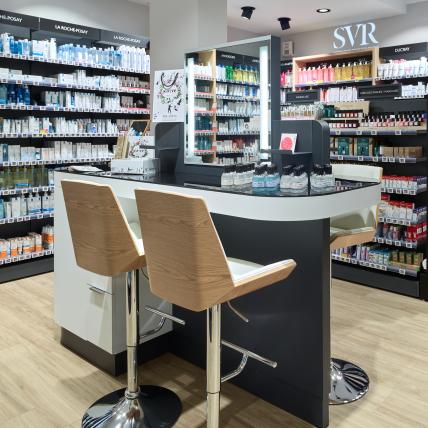 PHARMACIE CARRÉ OPÉRA DE LA CHAUSSÉE D'ANTIN - Bar beauté