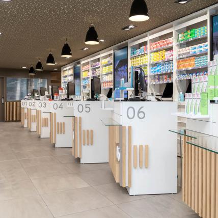 PHARMACIE DU LAC - comptoirs
