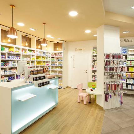 PHARMACIE LOTHAIRE - comptoirs