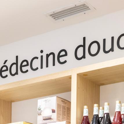 PHARMACIE POPULAIRE - NAVIGATION signalétique 