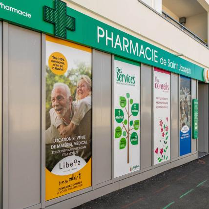 PHARMACIE DE SAINT JOSEPH - façade