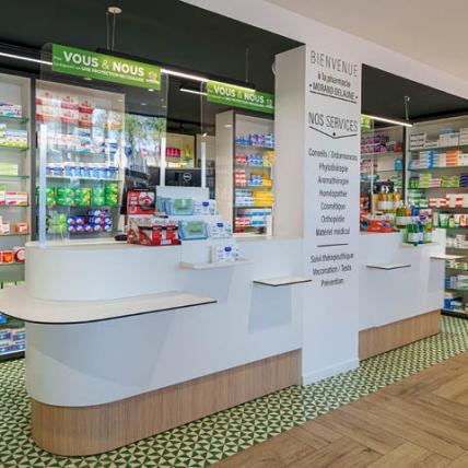PHARMACIE MORAND DELAUNE - comptoirs