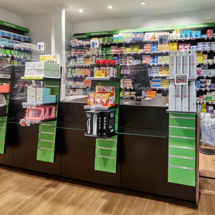 PHARMACIE DU 20ÈME - comptoirs