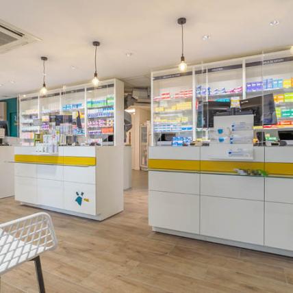 PHARMACIE DES COLLINES DU CENS - comptoirs