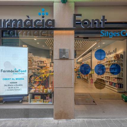 PHARMACIE PILAR FONT - “SITGES CENTRE” -façade