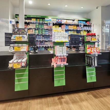 PHARMACIE DU 20ÈME - comptoirs