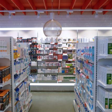 FARMACIA Y ÓPTICA DEL PONT