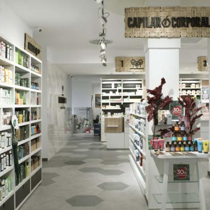 PHARMACIE ET OPTIQUE GOLZARRI