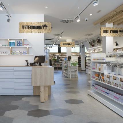 PHARMACIE ET OPTIQUE GOLZARRI